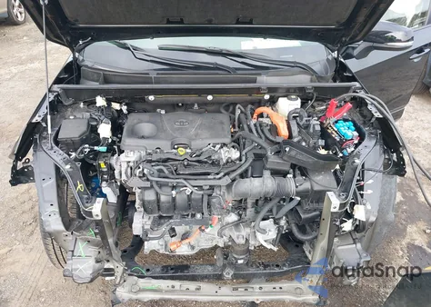 2024 Toyota Rav4 Hybrid Se z USA, uszkodzony, nr VIN JTM16RFV0RD118873